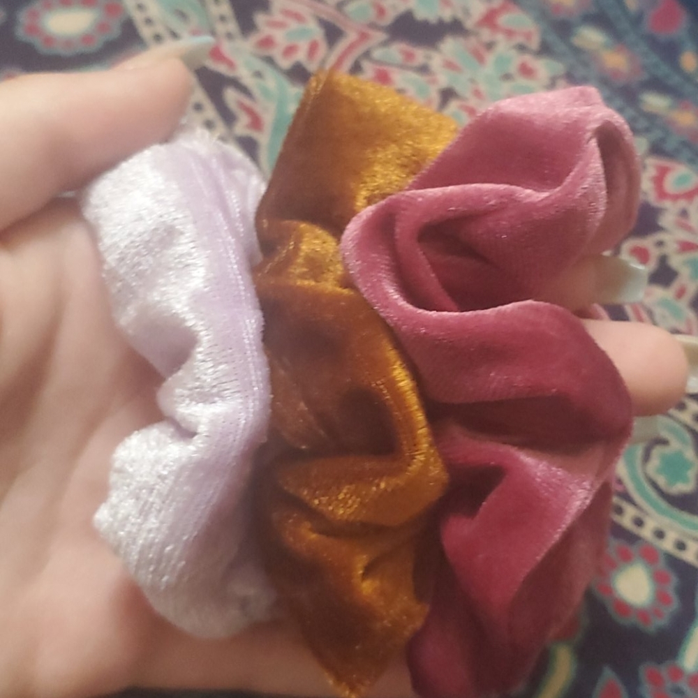 Set of 3 scrunchies